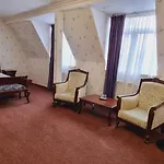 Topaz Boutique Aparthotel 3*