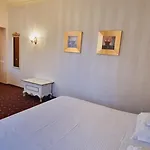 Aparthotel Topaz Boutique