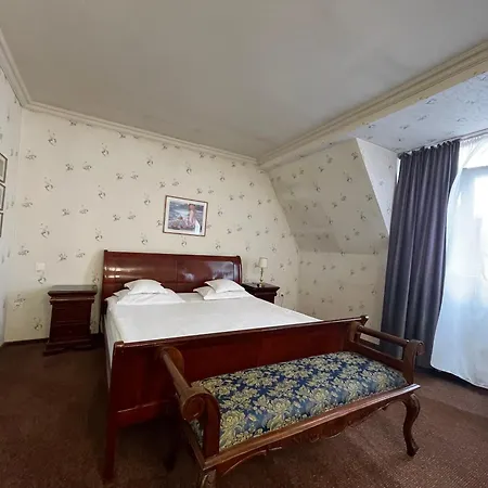 Апарт-отель Topaz Boutique 3*
