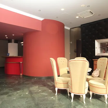 Ξενοδοχείο με διαμερίσματα Topaz Boutique 3*