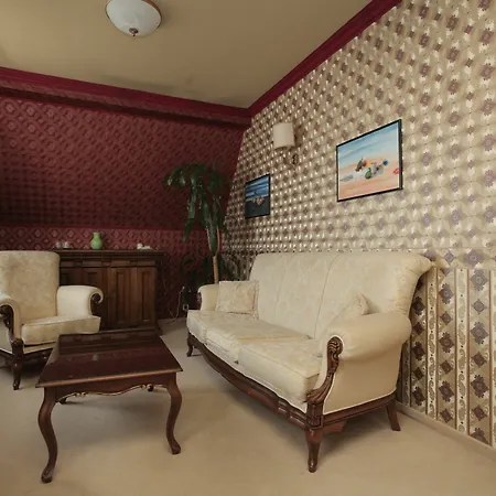 Topaz Boutique Ξενοδοχείο με διαμερίσματα Κλουζ-Ναπόκα