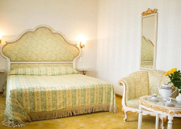 Topaz Boutique 3* Cluj-Napoca