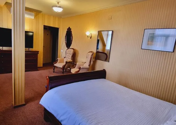 Topaz Boutique Apartahotel