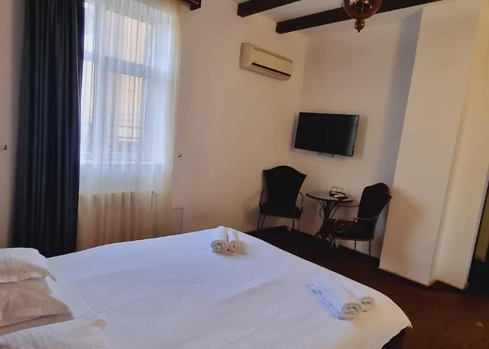 Lejlighedshotel Topaz Boutique 3*