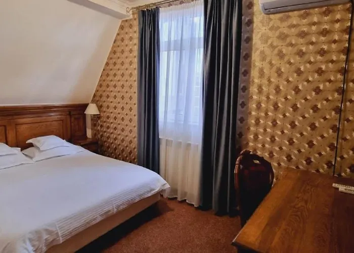 Topaz Boutique Apartahotel 3*