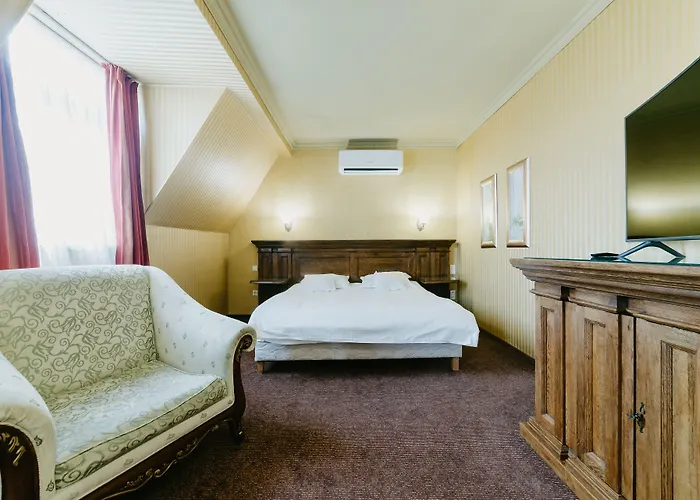 Topaz Boutique Apartahotel